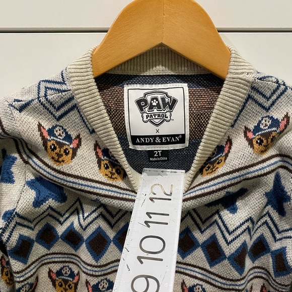 Paw Patrol Sweater NWT - Andy & Evan - Picture 4 of 5